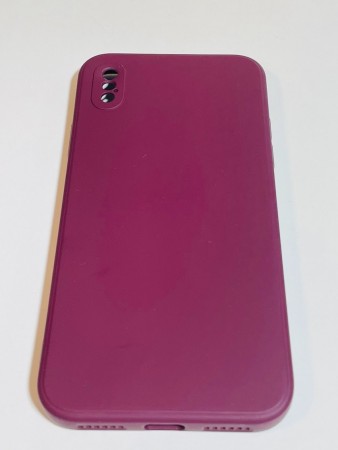 iPhone Xs Silikondeksel (Mørk Rød)	